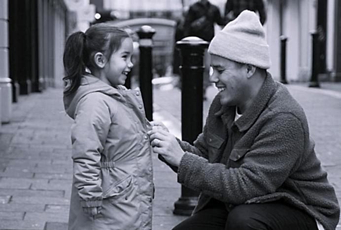 Hollowing Out London? Families and Neighbourhood Change in the Capital